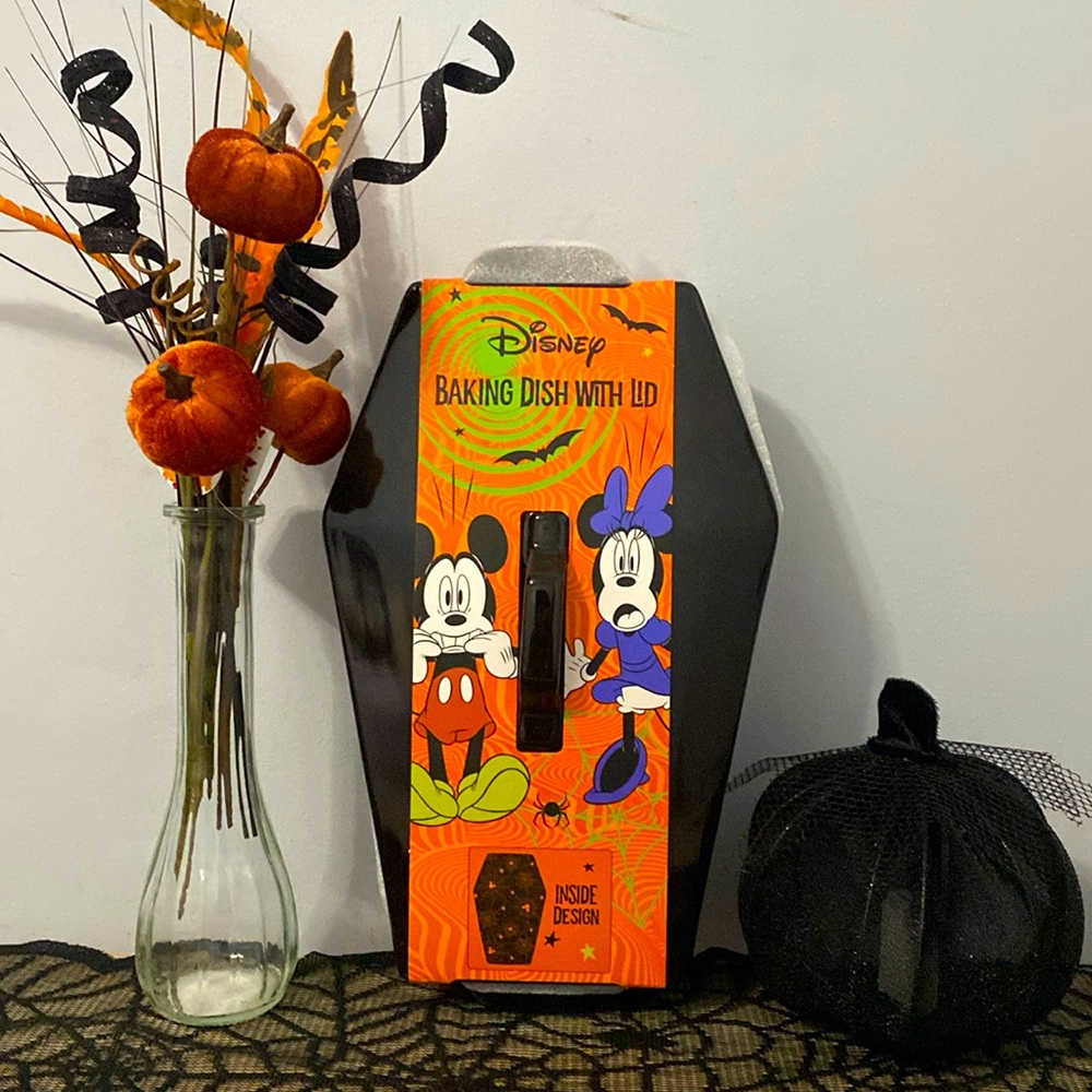 Disney Halloween Baking Coffin Dish With Lid Orange Spiderweb Design NWT